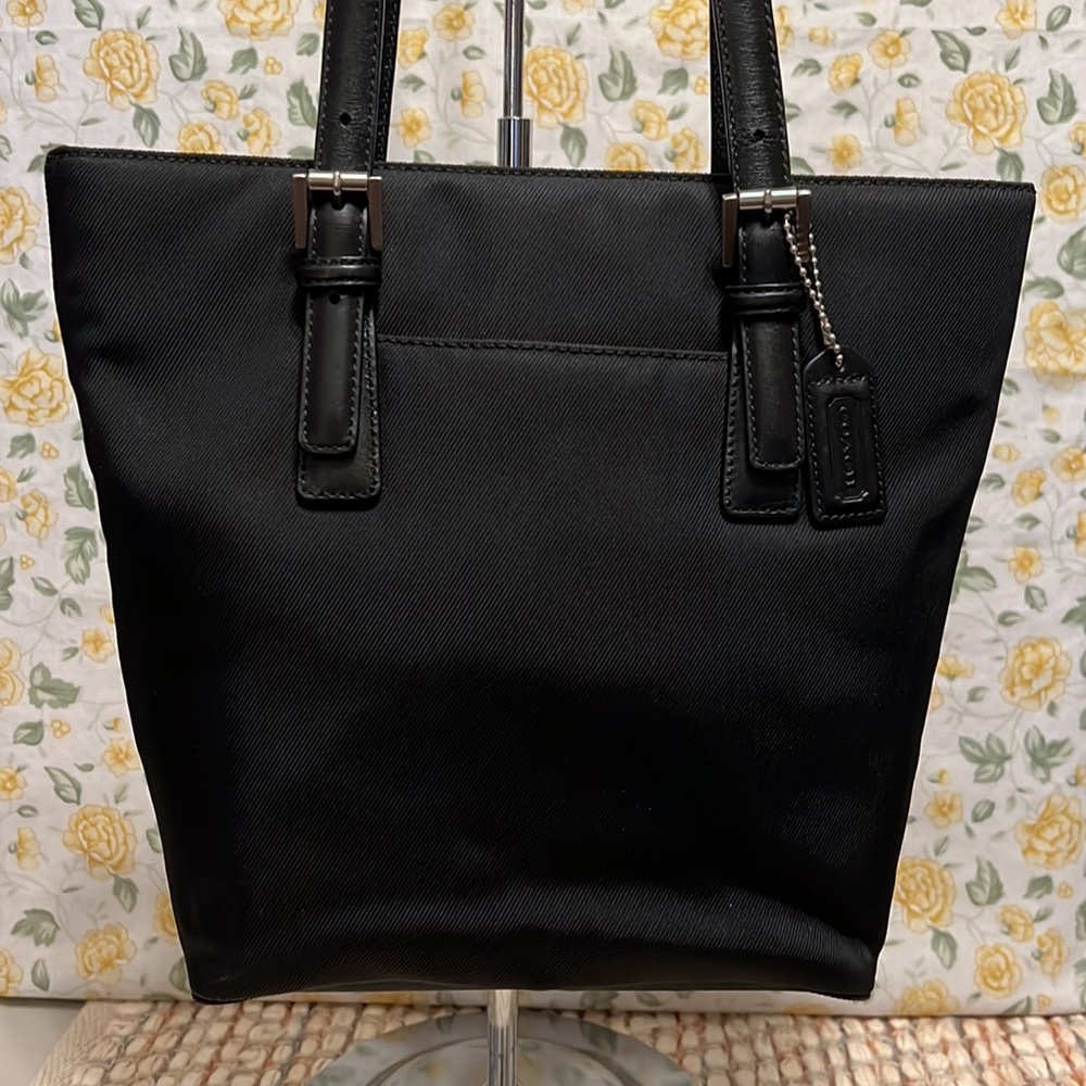 Coach Vintage Black Jacquard/Leather Trim Shoulder Bag